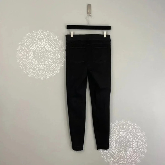 Spanx Distressed Denim Leggings in Vintage Black Size Medium - Picture 2 of 7